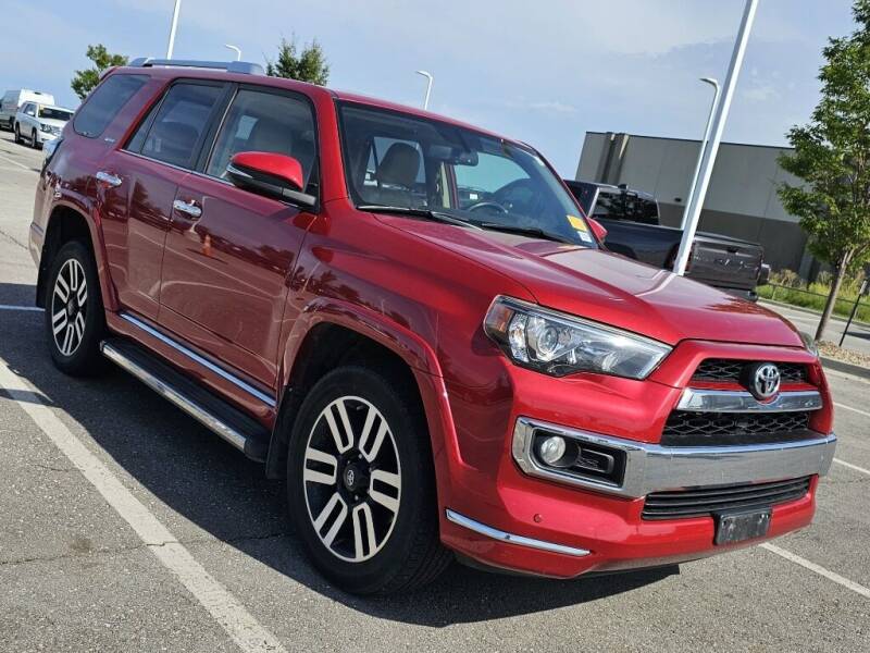 2022 Toyota 4Runner AWD Limited 4dr SUV all for sale in EUROPE AND USA shipping and importing into Cuba